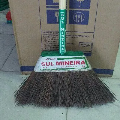 Vassoura Piaçava 06