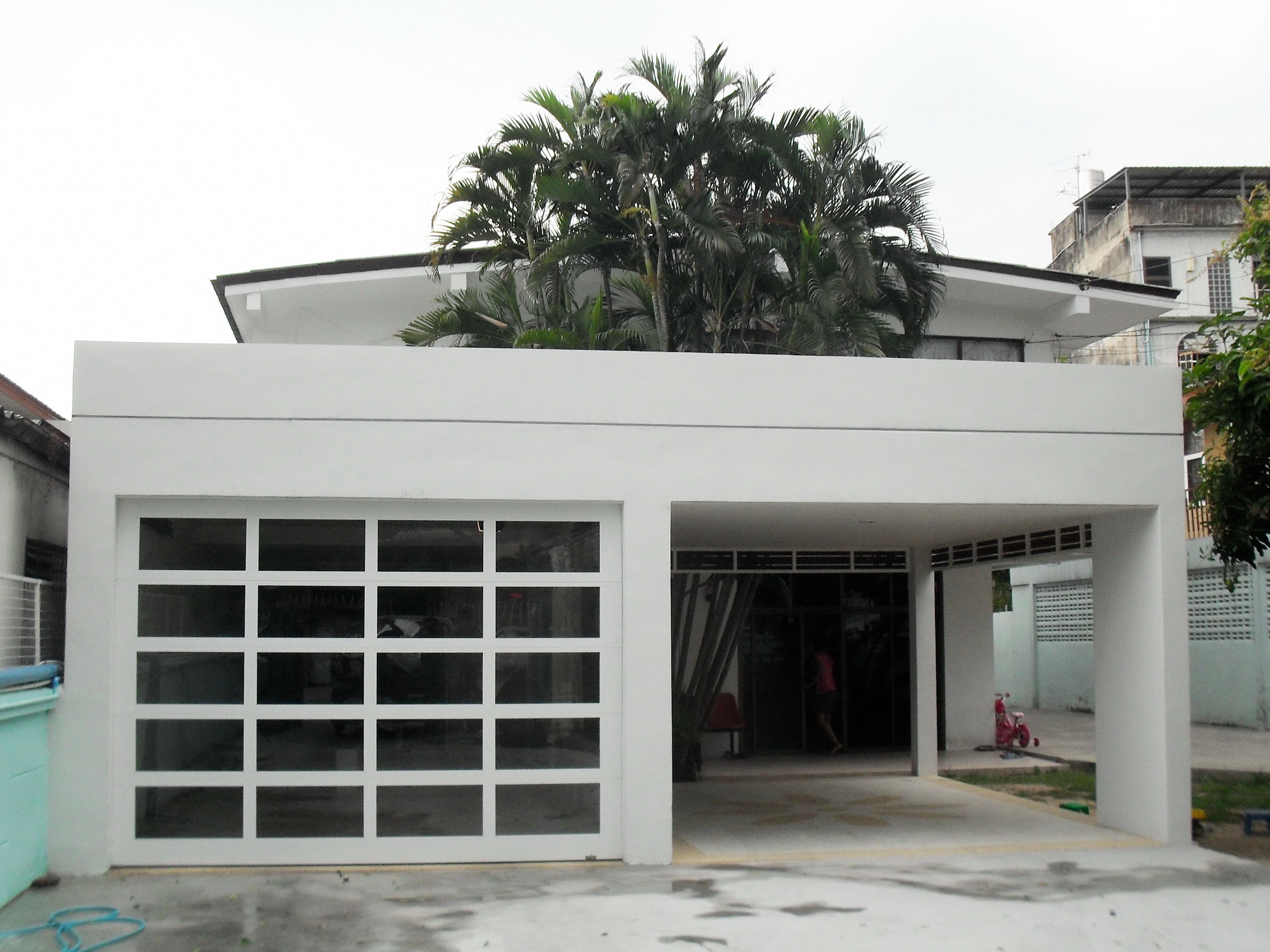 Portão De Garagem Americano Em Vidro