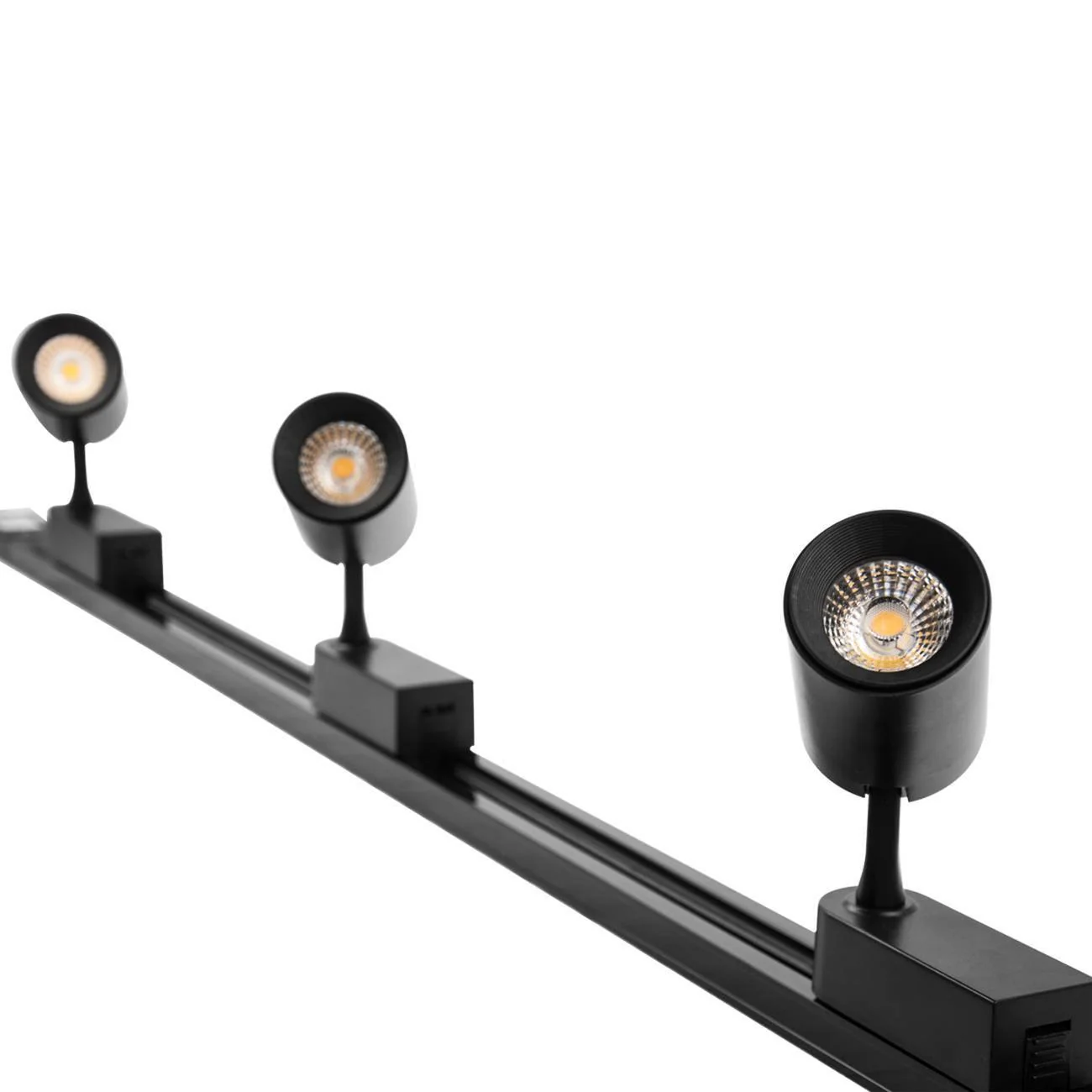 Kit Trilho Eletrificado 1 Metro Preto + 3 Spots Led 7w Branco Frio Preto Bivolt