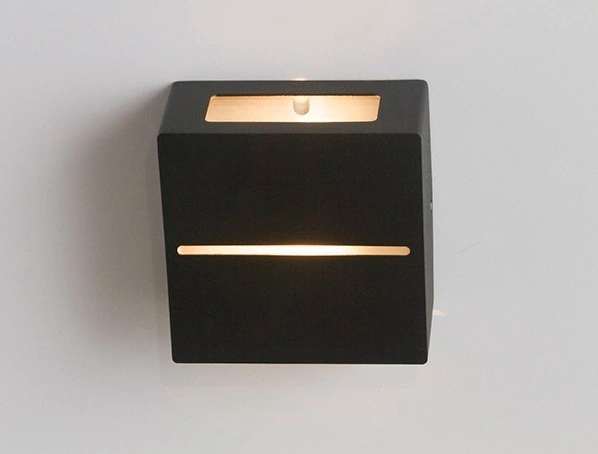 Arandela Quadrada Cyclop C/2 Fachos 1 Friso 1xg9 Preto-ancora (211)