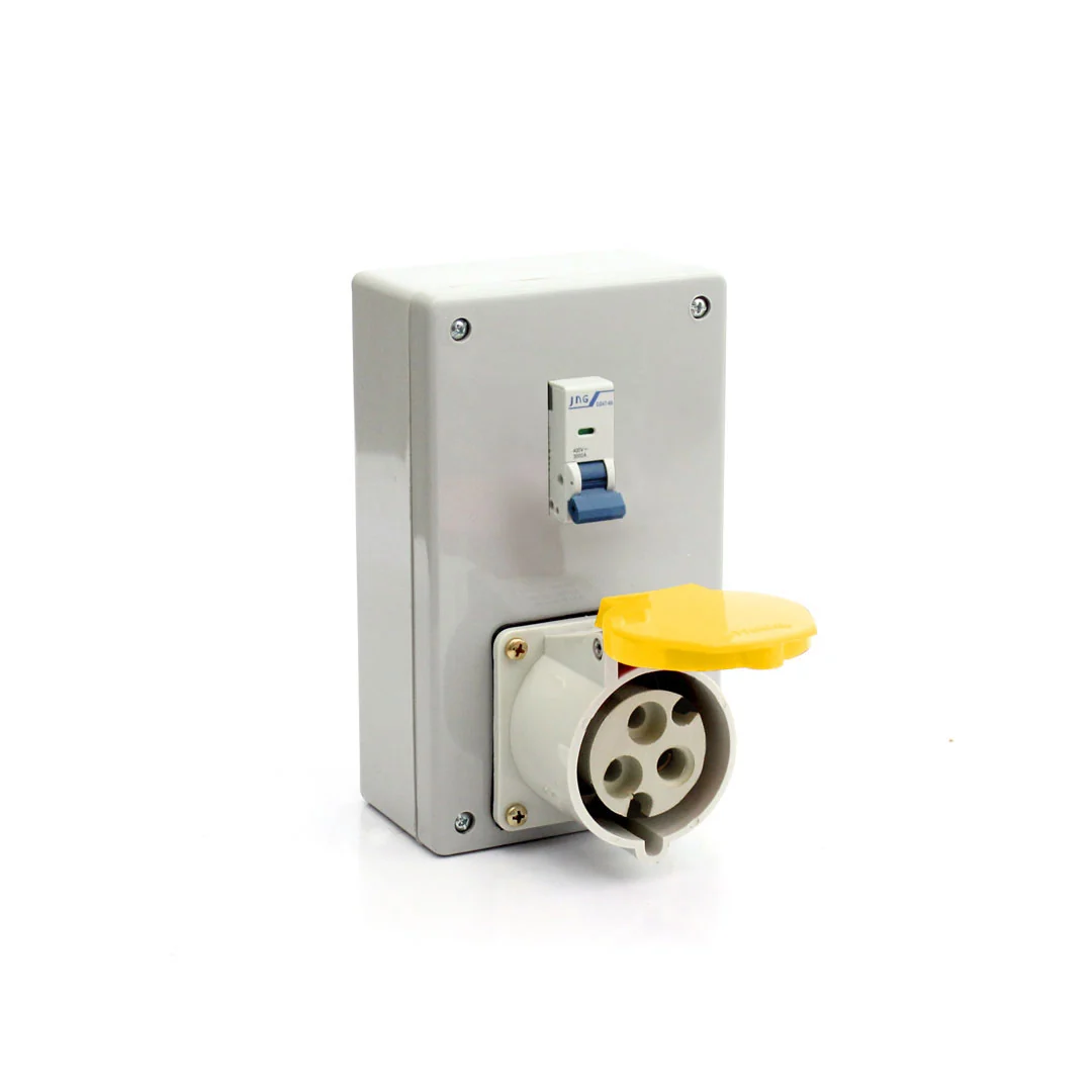 Caixa C/ Tomada E Disjuntor 2p+t 32a 110/130v Strahl Cd-3244