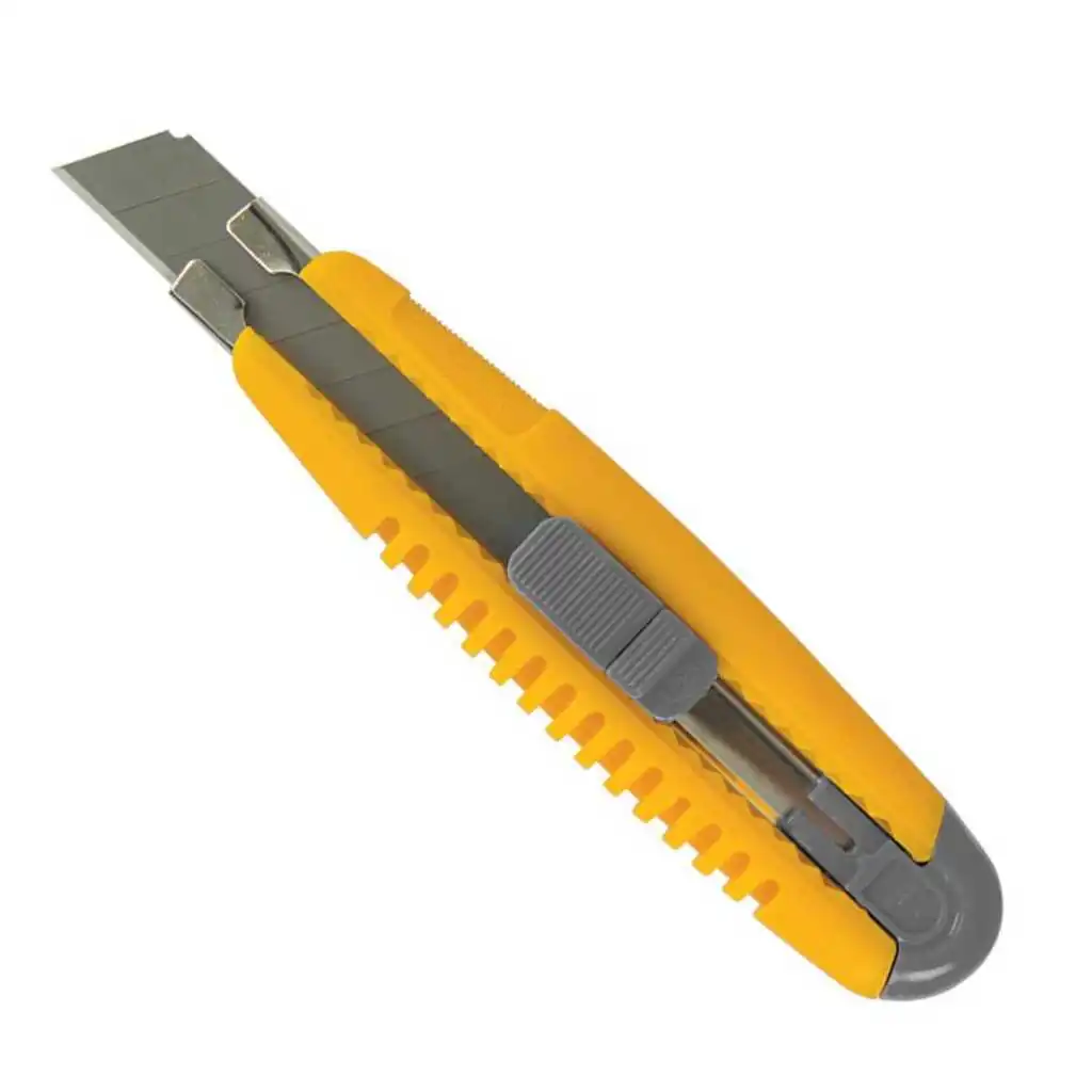 Estilete Cg 300 Com 3 Lâminas 18mm De Aço Com Trava - Carbografite
