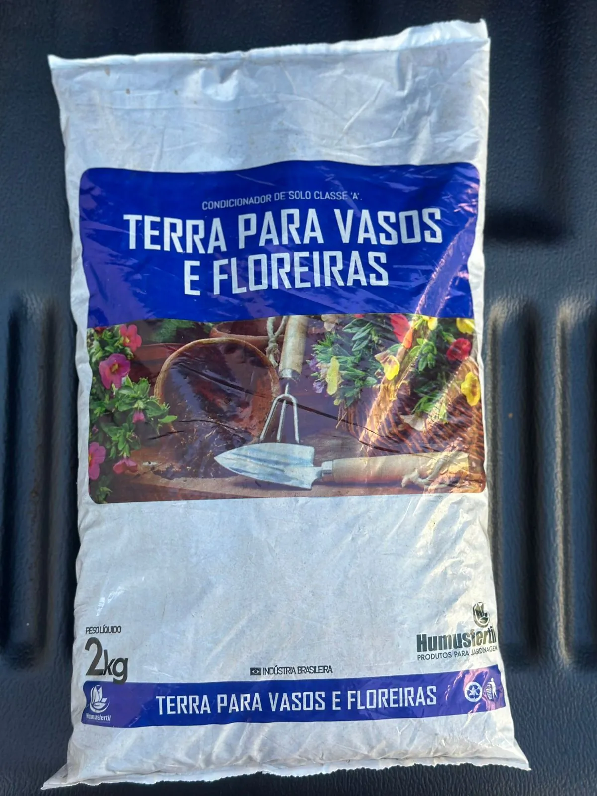 Terra Humusfertil 2kg Vasos Floreir