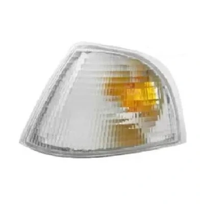 Lanterna Dianteira VOLKSWAGEN QUANTUM/SANTANA Lado Direito Cristal Sistema Cibie - HT 20104