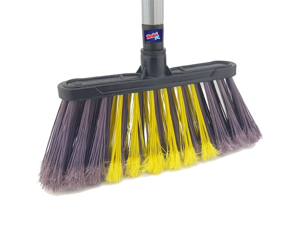 Vassoura Florica Plastica Bell