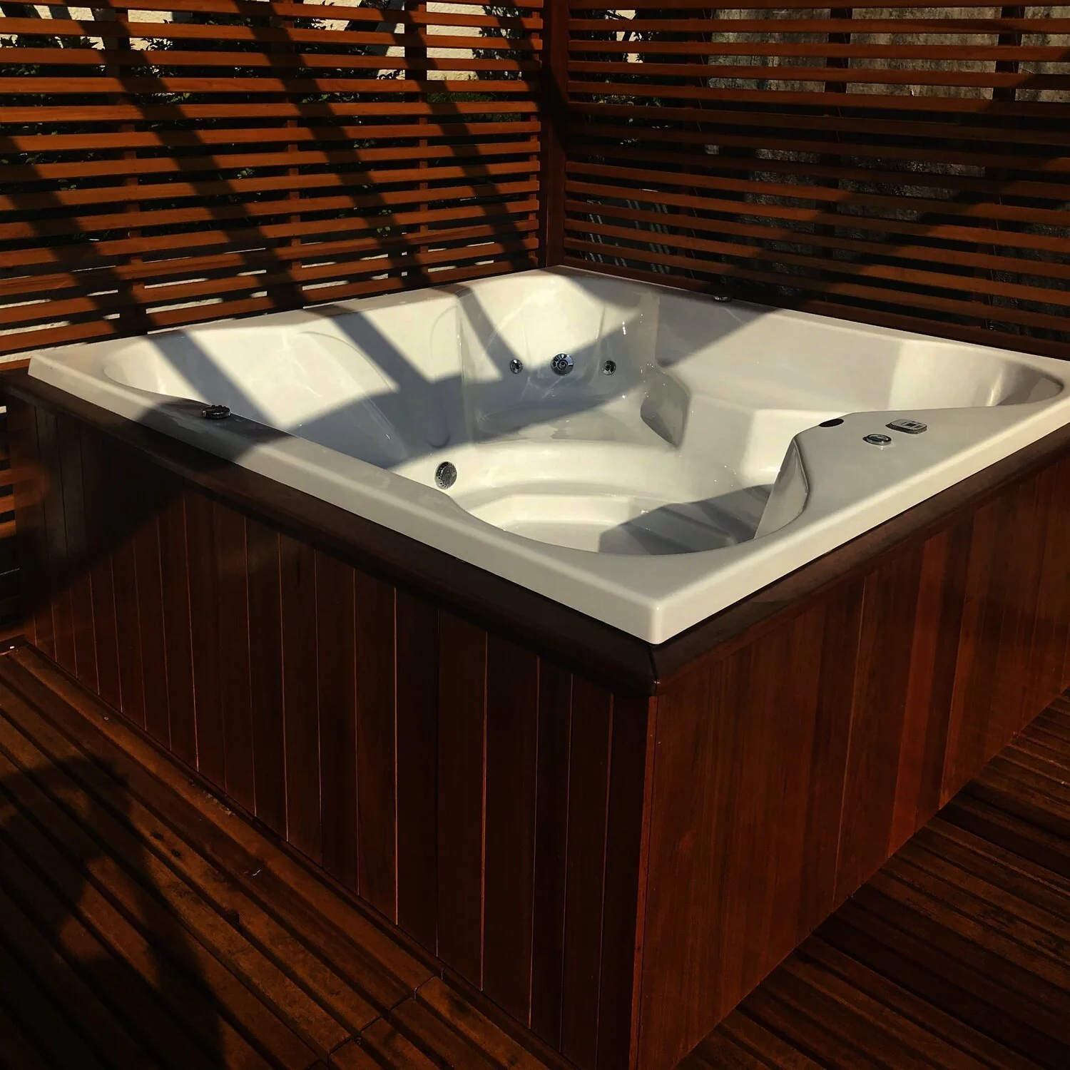 Spa Flower Spacril Com Hidro - Standard Branco