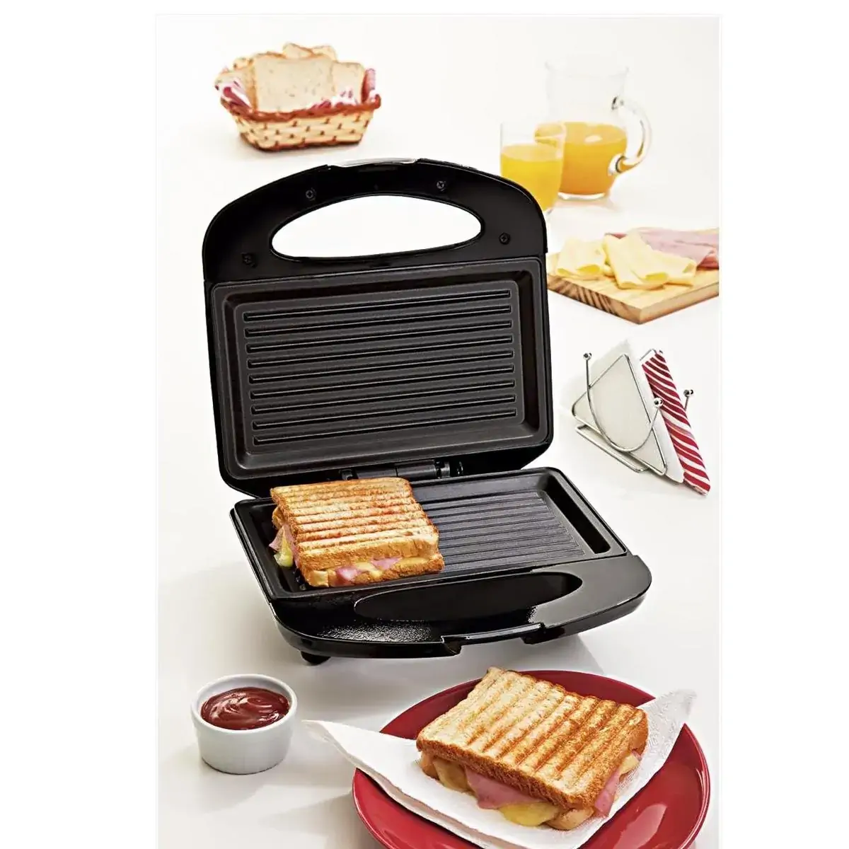 Sanduicheira Grill MONDIAL S07 Inox/Preto 110V