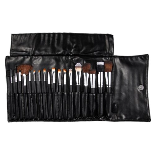 Kb Maq. Kit Pinceis Profissional Mc Com 18
