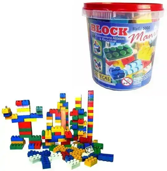 Balde com 52 peças de Blocos de Montar Bloc Mania