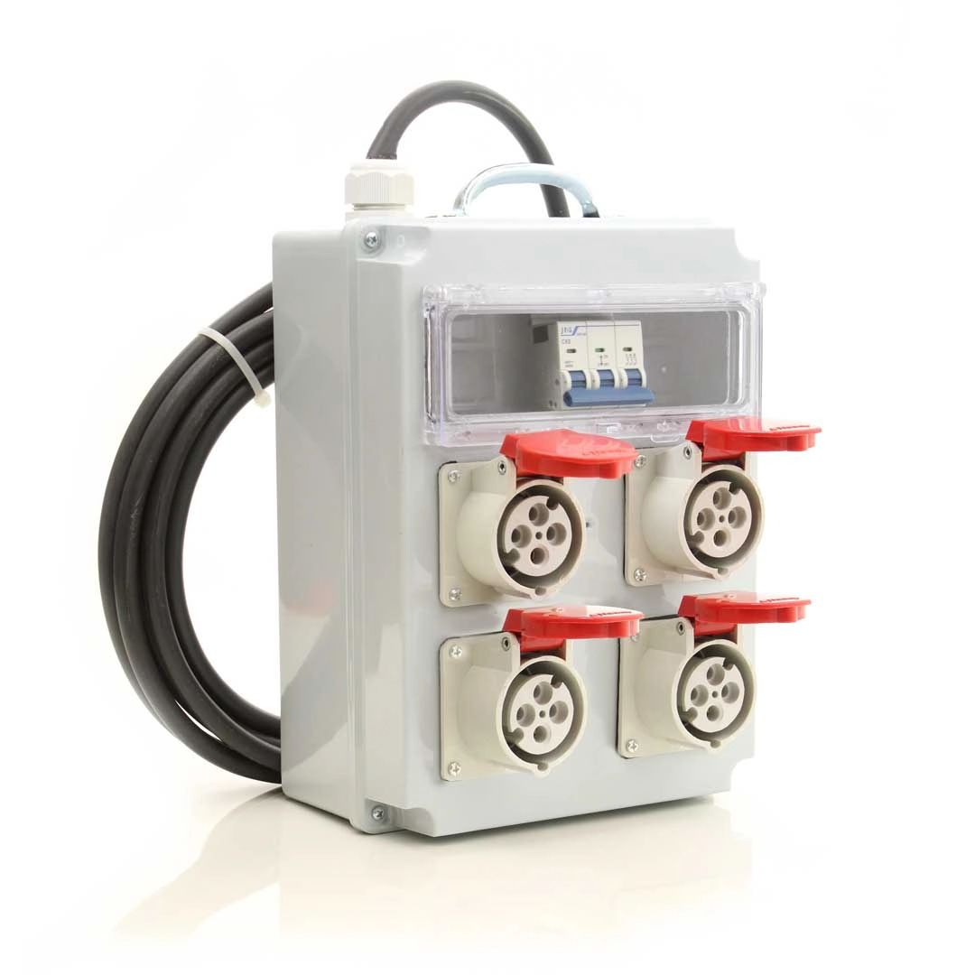 Quadro Com Tomadas Canteiro De Obras Robo Strahl Uc-3055/04