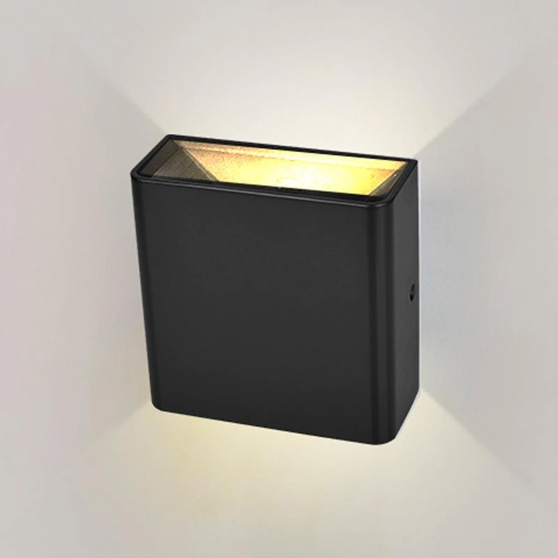 Arandela Opus Com Led Integrado 3w 3000k (branco Quente) Interna E Externa Preto Bivolt - Hm 34973