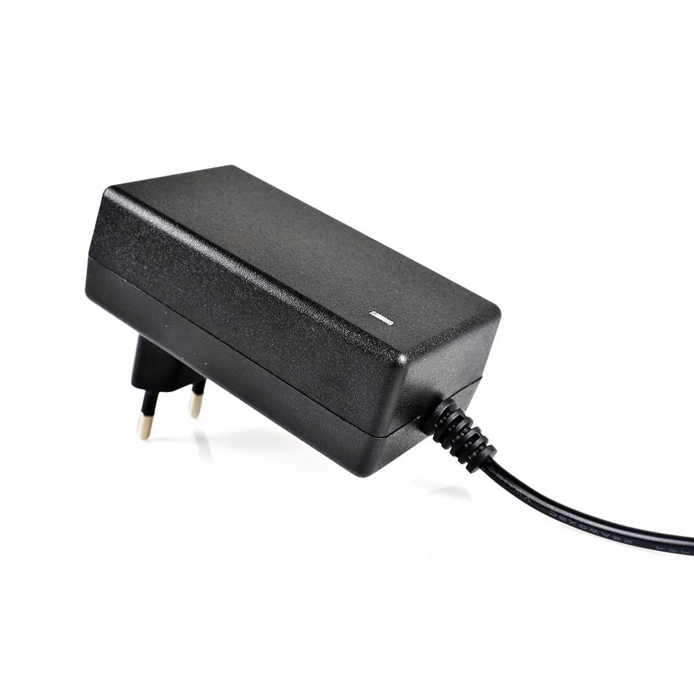 Fonte Chaveada Evus 12v 5a 60w Ac/dc Cftv Bivolt Pdc-5a