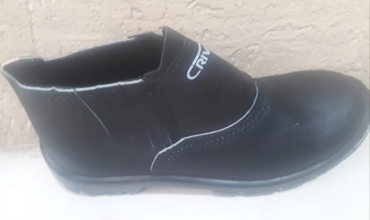 Botina Crival Bico Pvc Cp080 Sem Cadarço 44