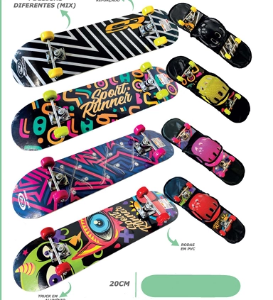Skate Sortido Com Kit De Protecao