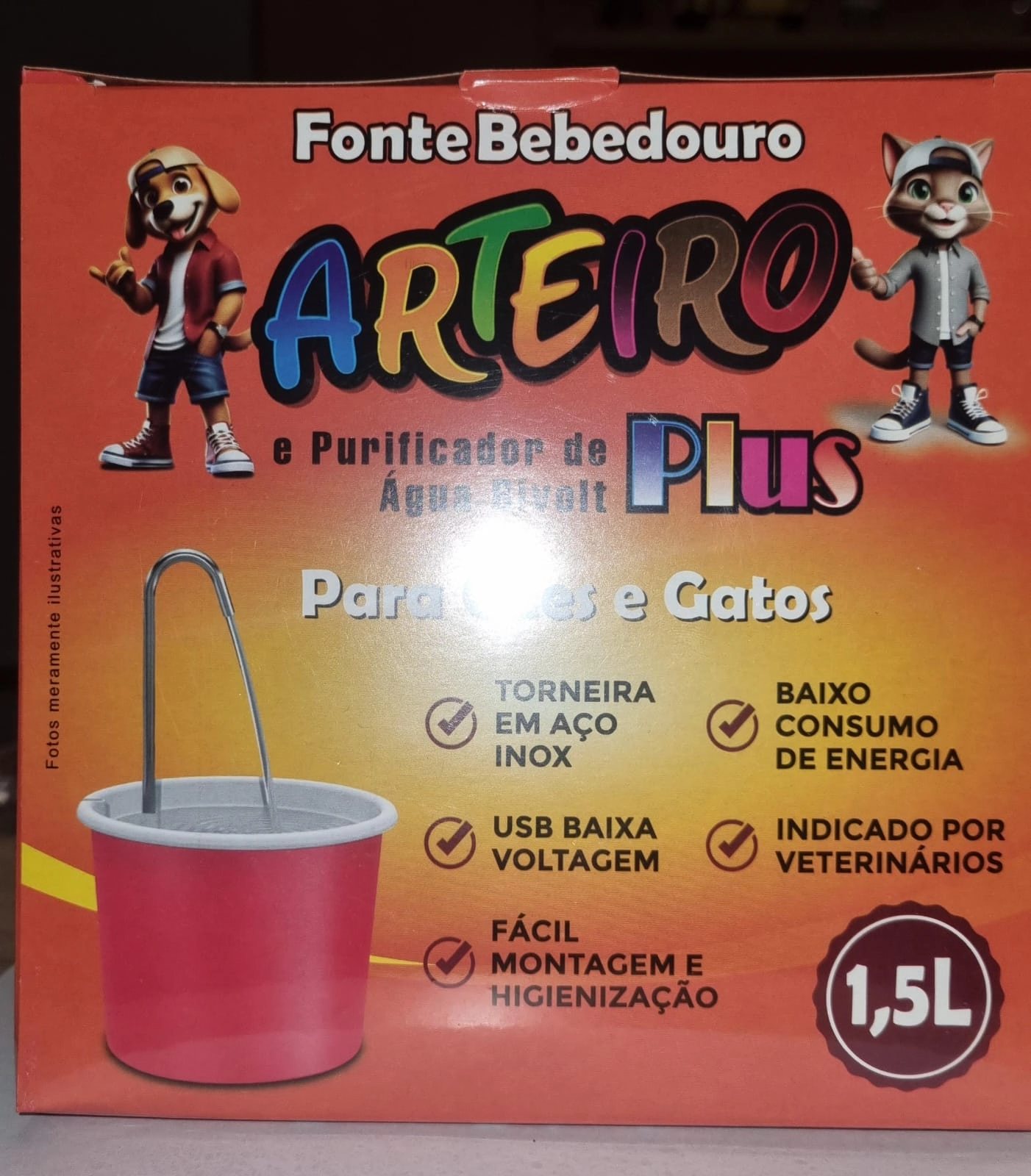 Bebedouro Arteiro 1,5l Vermelho C/ Fonte