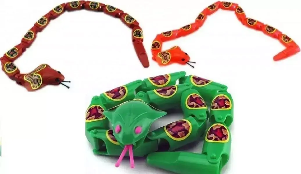 Cobra Maluca Brinquedo Plástico 40 Cm Ela é Toda Articulada Cores Sortidas, Sandri 8812 - 102341