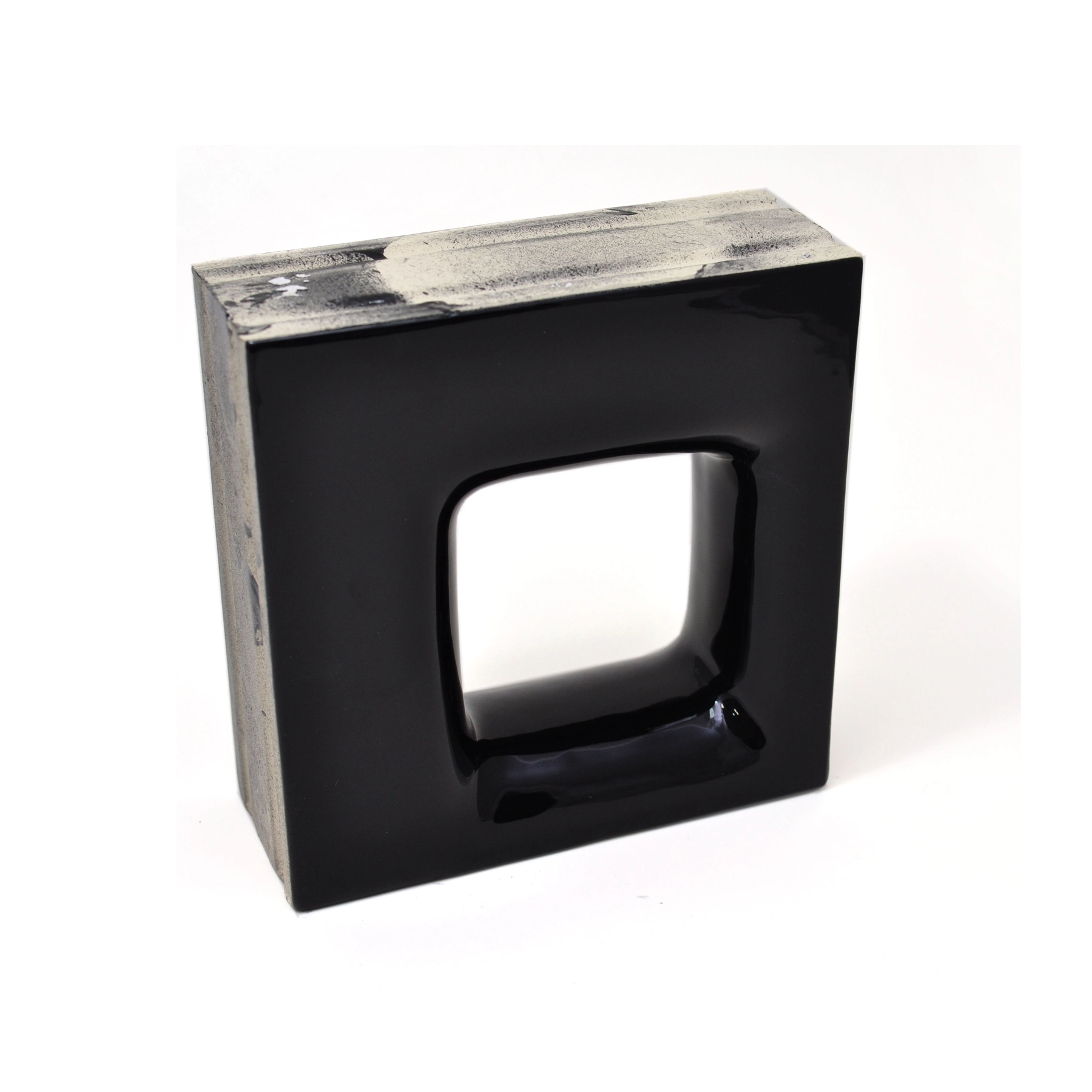 Cobogó Cerâmico Esmaltado 20x20cm Nero Quadratto Elemento V