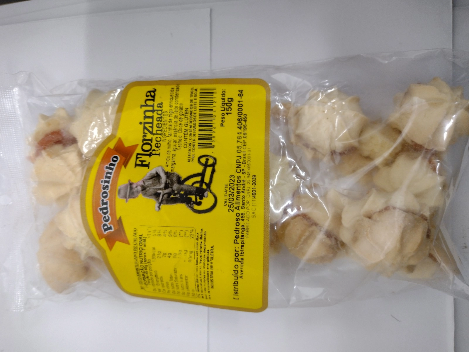 Bisc.finos Pedrosinho 150g Florzinha Rech. Goiaba