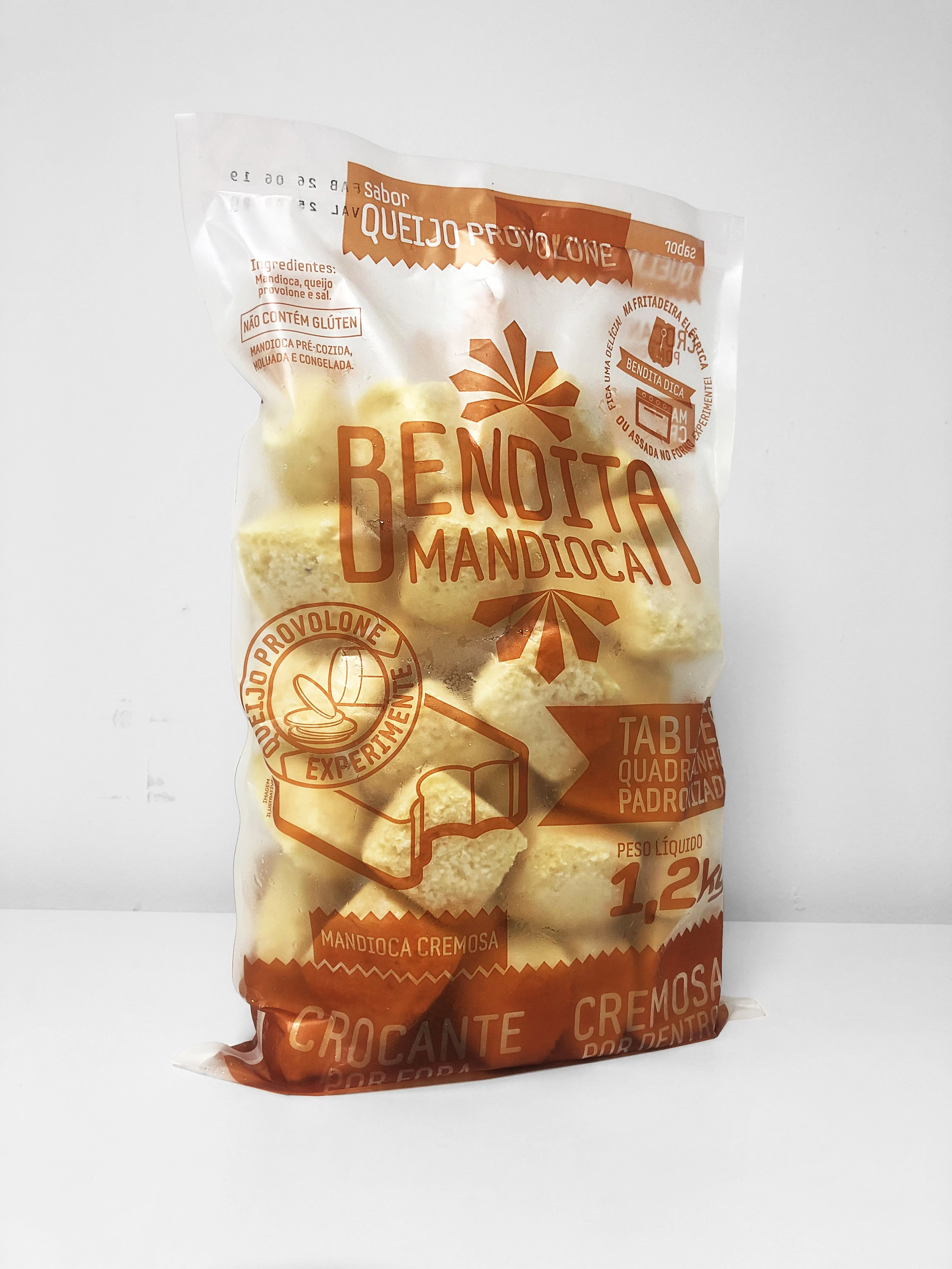 Mandioca Tablete Com Provolone 1,2 Kg Bendita Mandioca