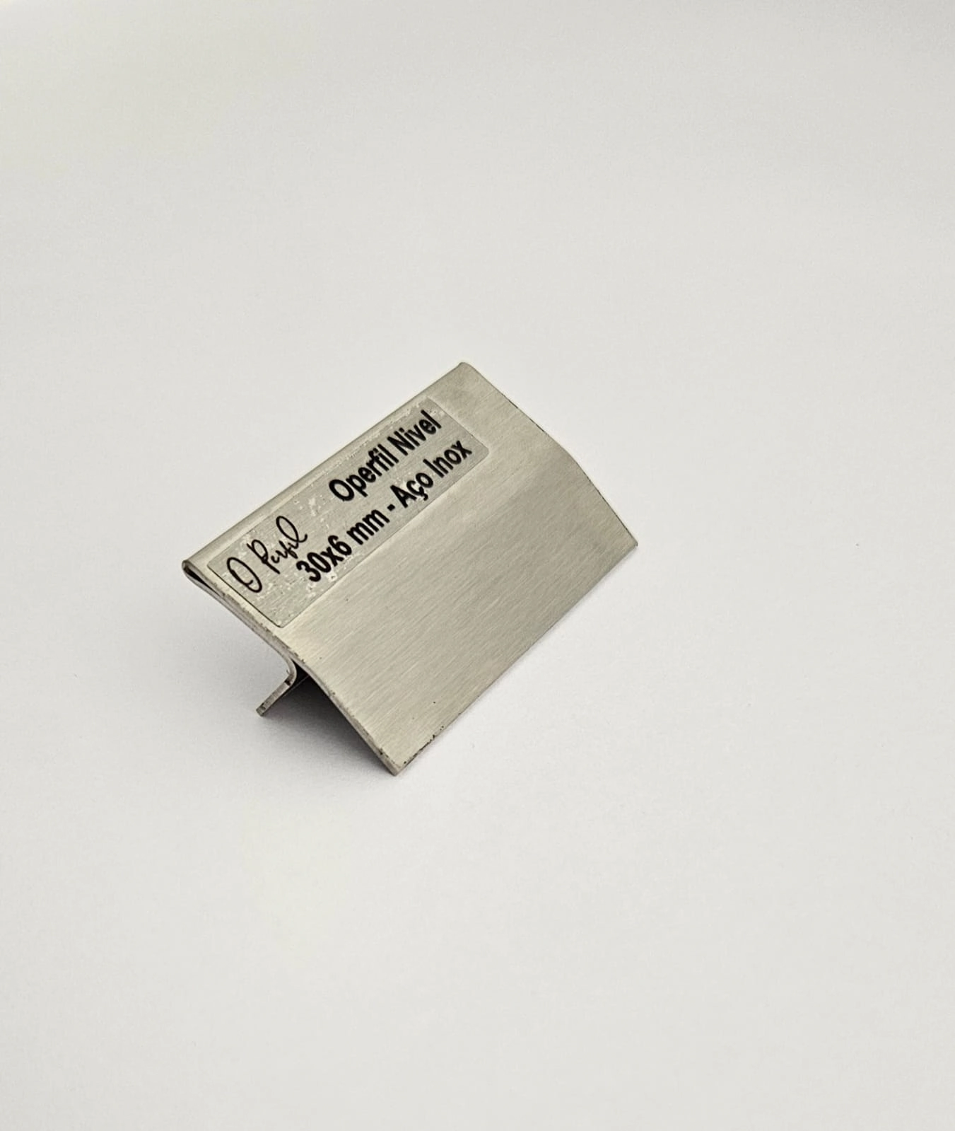 Operfil Nivel - Aço 304 - Esc. 30 X 6 X 3000 Mm