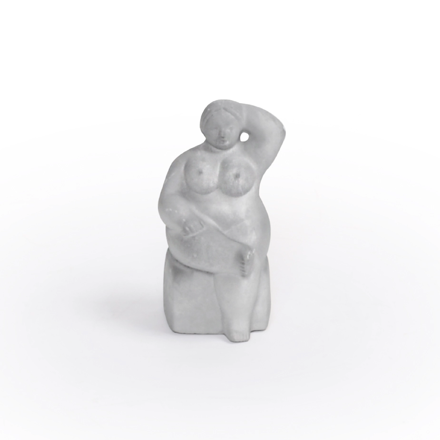Escultura Gorducha Sentada Cimento 18953 Home Glass
