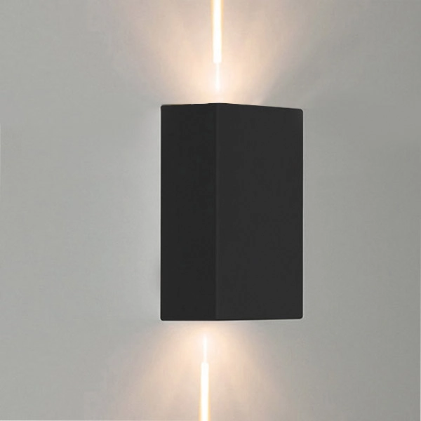 Arandela Retangular C/2 Fachos 5w 3000k 150lm Ip65 Preto 10º/10º-rgled