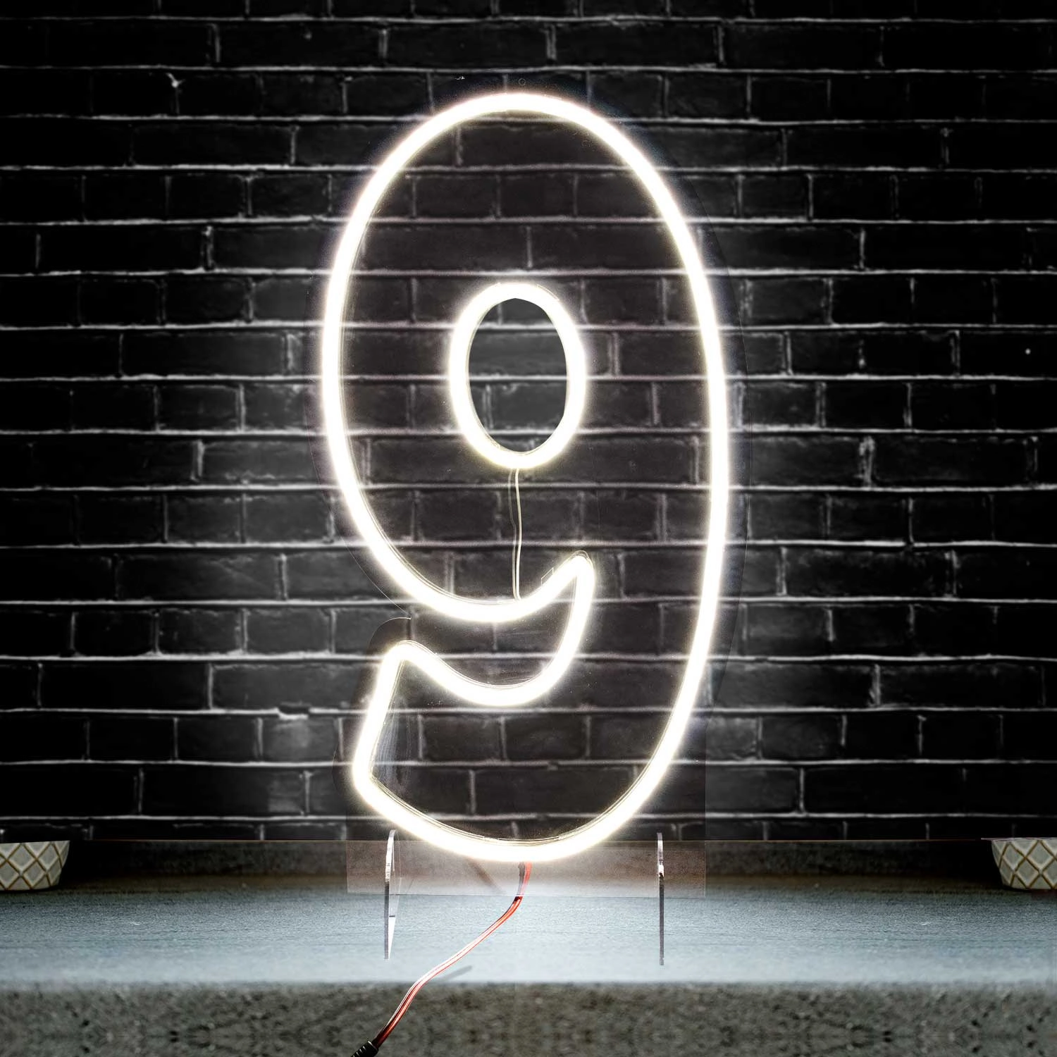 Placa Luminoso Neon De Led - 50cm - Branco Frio Número Nove