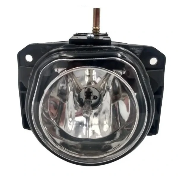 Farol Auxiliar Lado Direito - AUTOMOTIVE IMPORTS BR180