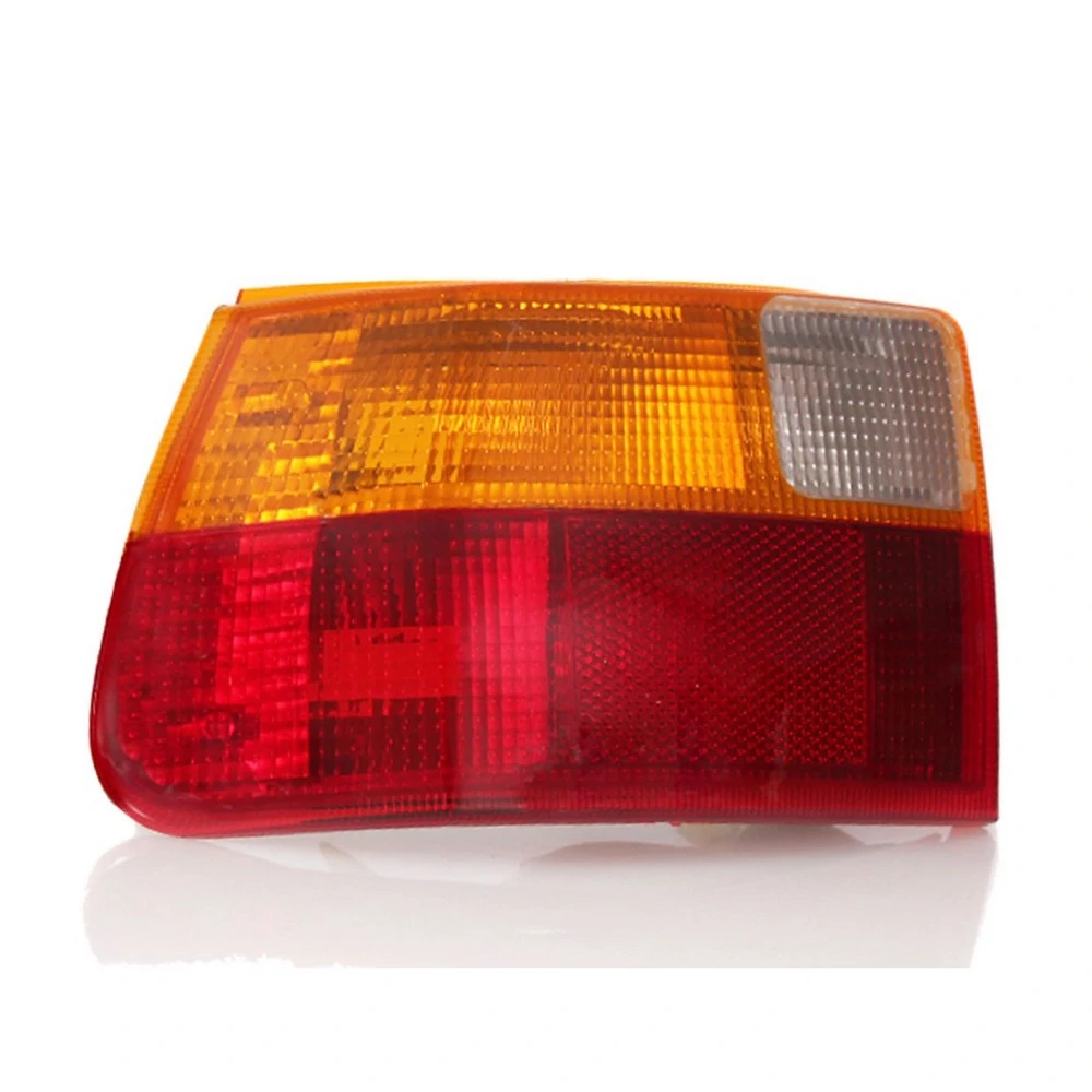 Lanterna Traseira CHEVROLET - GM ASTRA Lado Direito Tricolor - AUTOMOTIVE IMPORTS ZN222105A