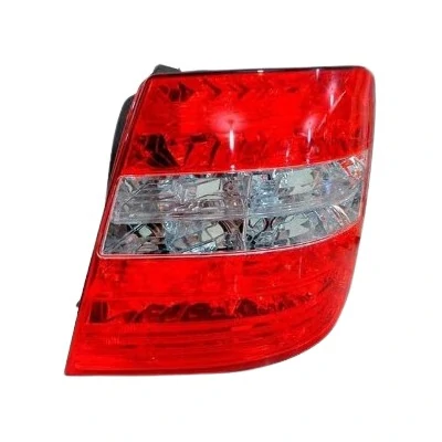 Lanterna Traseira FIAT STILO Lado Direito - AUTOMOTIVE IMPORTS ZN14141546