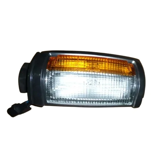 Lanterna Dianteira MITSUBISHI L200 Lado Direito Aro Preto - AUTOMOTIVE IMPORTS ZN111032