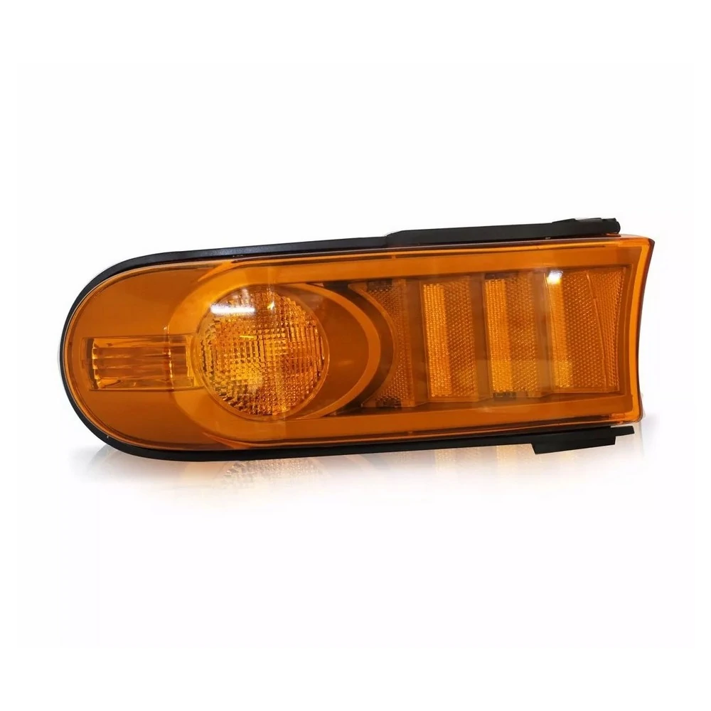 Lanterna do Para-choque Dianteiro TOYOTA FJ CRUISER Lado Direito - AUTOMOTIVE IMPORTS ZN1313376