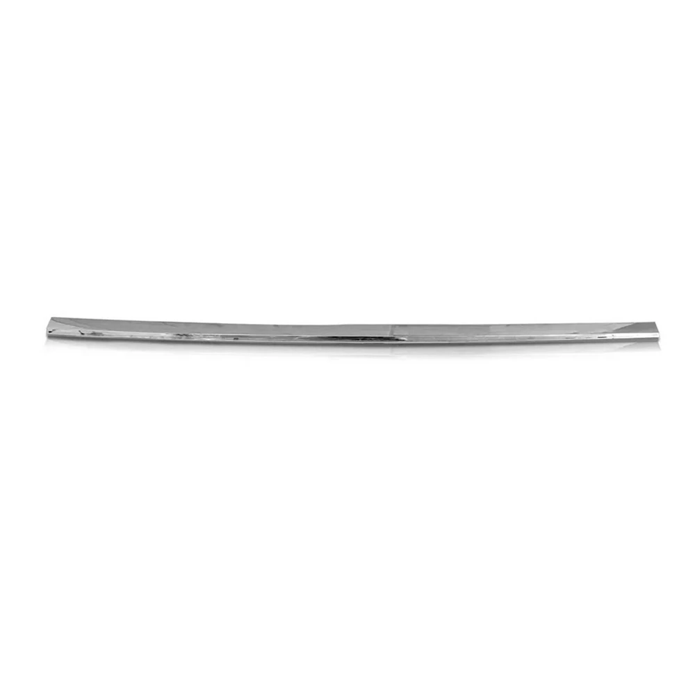 Friso do Para-choque Traseiro Central VOLKSWAGEN PASSAT ALEMAO - AUTOMOTIVE IMPORTS ZN4242024C