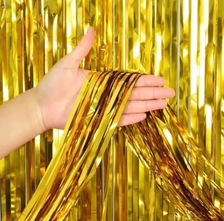 Cortina Metalizada Dourado 33x450cm