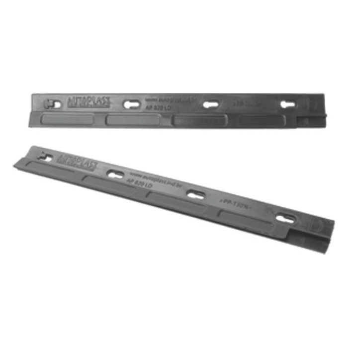 Guia Lateral do Para-choque Traseiro CHEVROLET - GM CLASSIC/CORSA Lado Direito - AUTOPLAST AP820