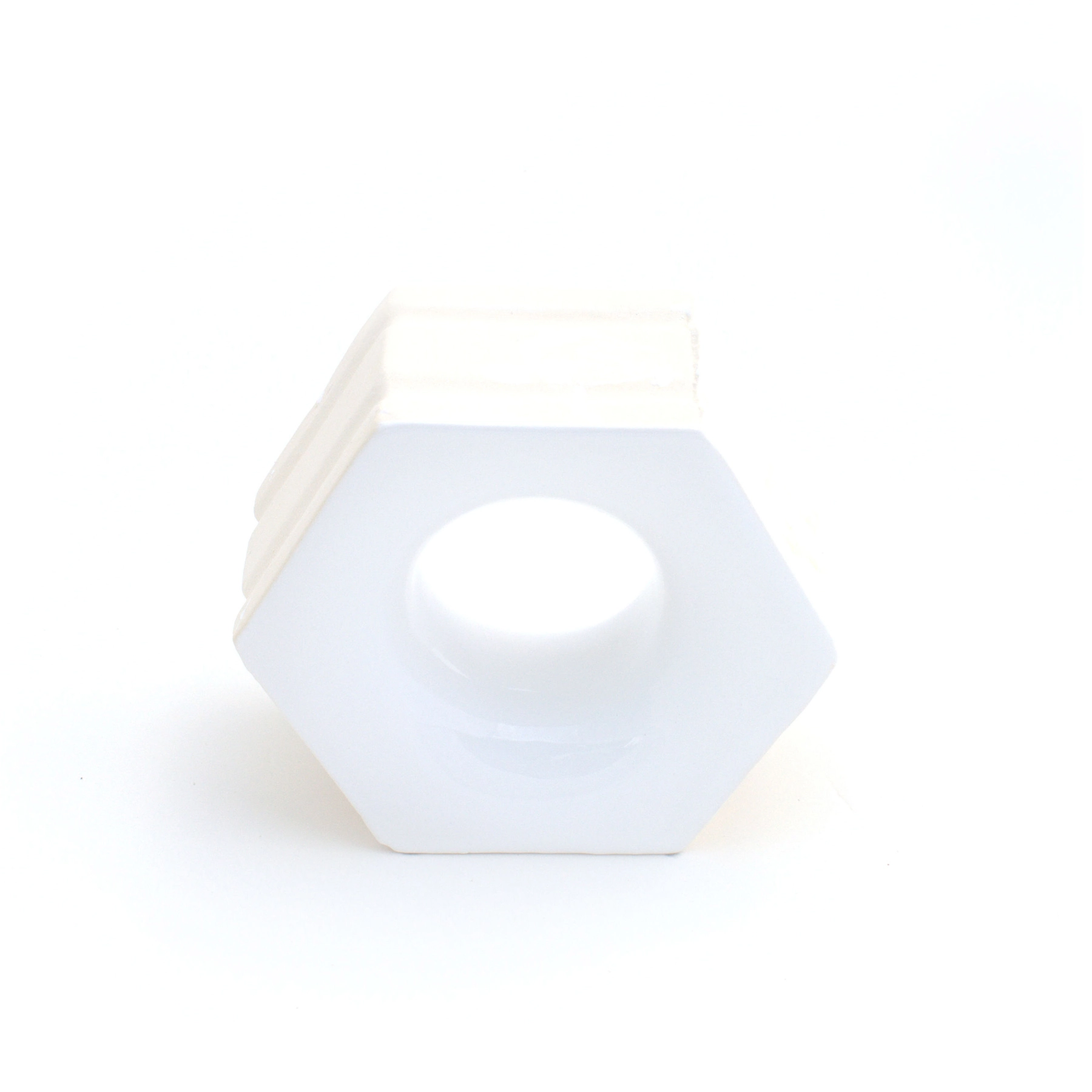Cobogó Cerâmico Esmaltado 13x16cm Branco Favo Elemento V