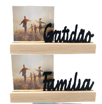 Porta Retrato Palavra Grat/familia Madeira 30x12cm