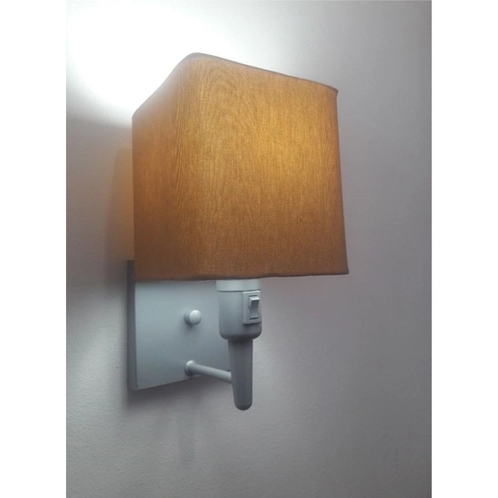 Arandela Quadrada Vivare Md-2019 Base Cinza Com Interruptor E Cúpula Em Tecido - Bivolt - Cinza-palha - 127/220v