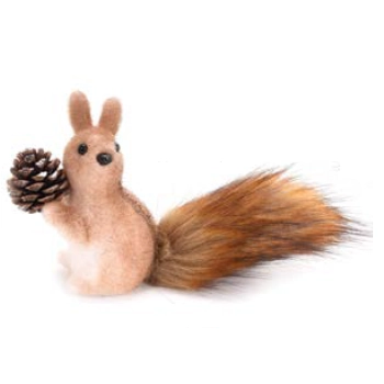 Boneco Esquilo Sentado C/pinha 15cm Ntd13009