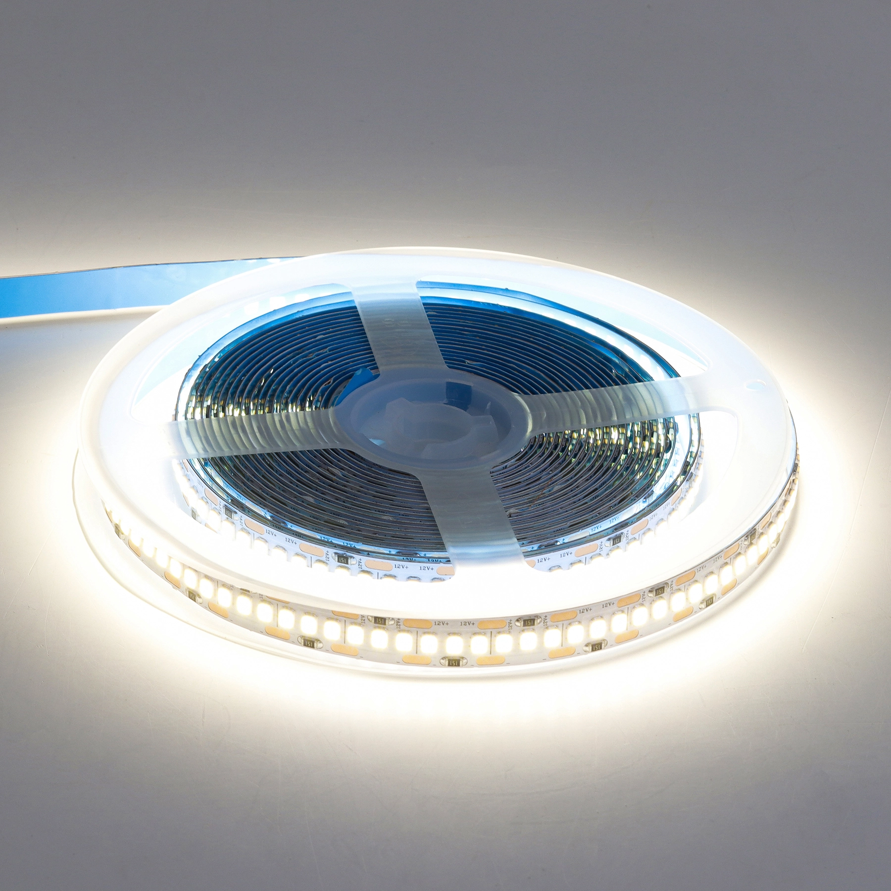 Fita LED Luz Neutro 5m IP20 Bivolt Sobrepor Luminatti