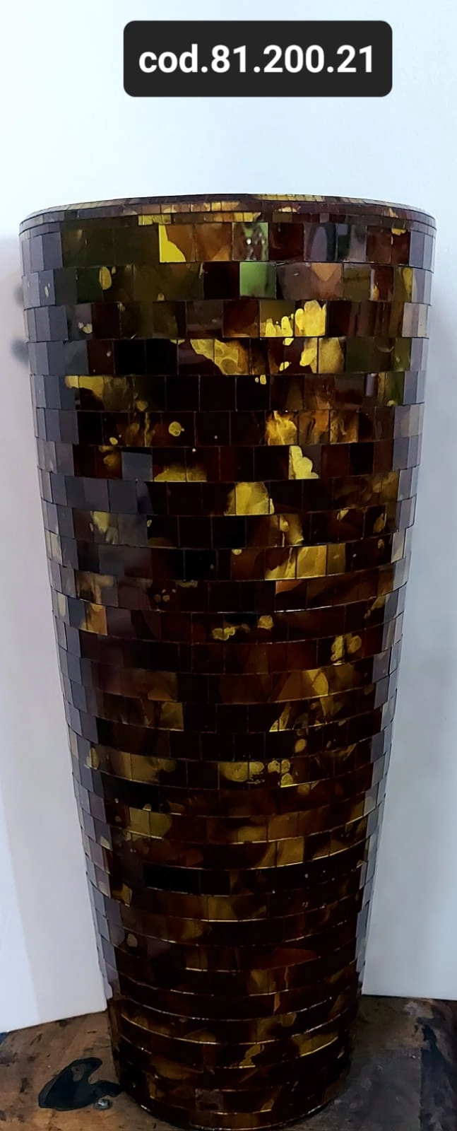 Vaso Chao Pilaozinho Marrom Dourado G 81.200.21 Biju Espelhos