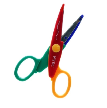 Tesoura De Picotar Plast. P2 Nybc