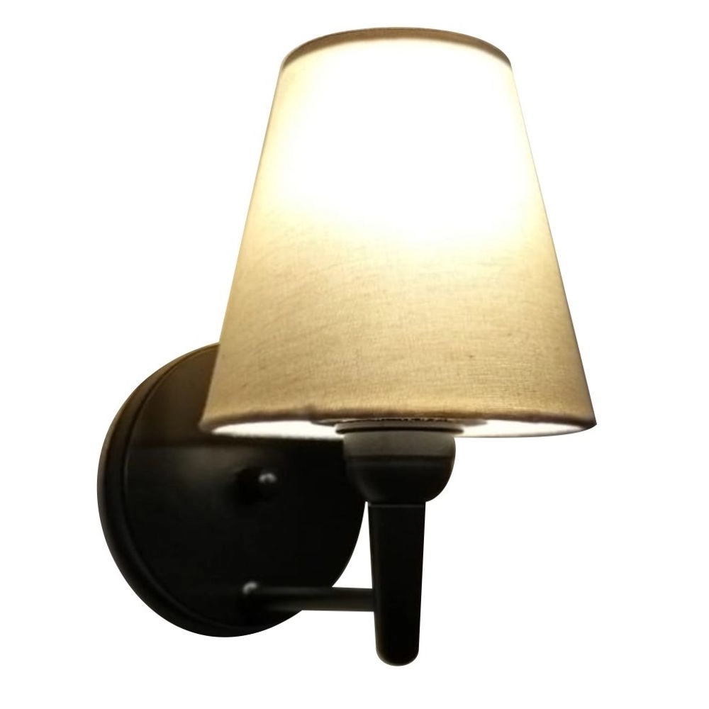 Arandela Cone Md-2004 Base Preto Cúpula Em Tecido 14/14x07cm Algodão Cru - Bivolt