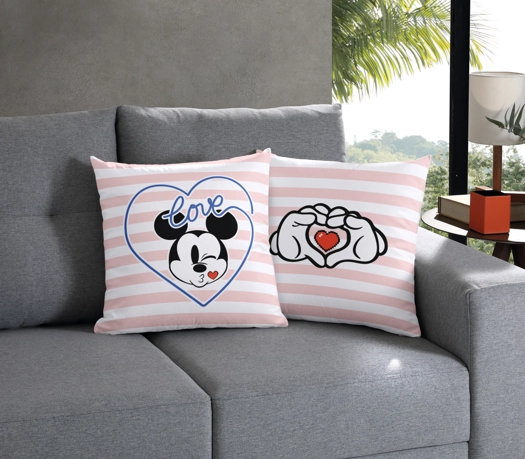 Almofada Mickey Love Kisses 45x45cm 701013 1420 Hedrons