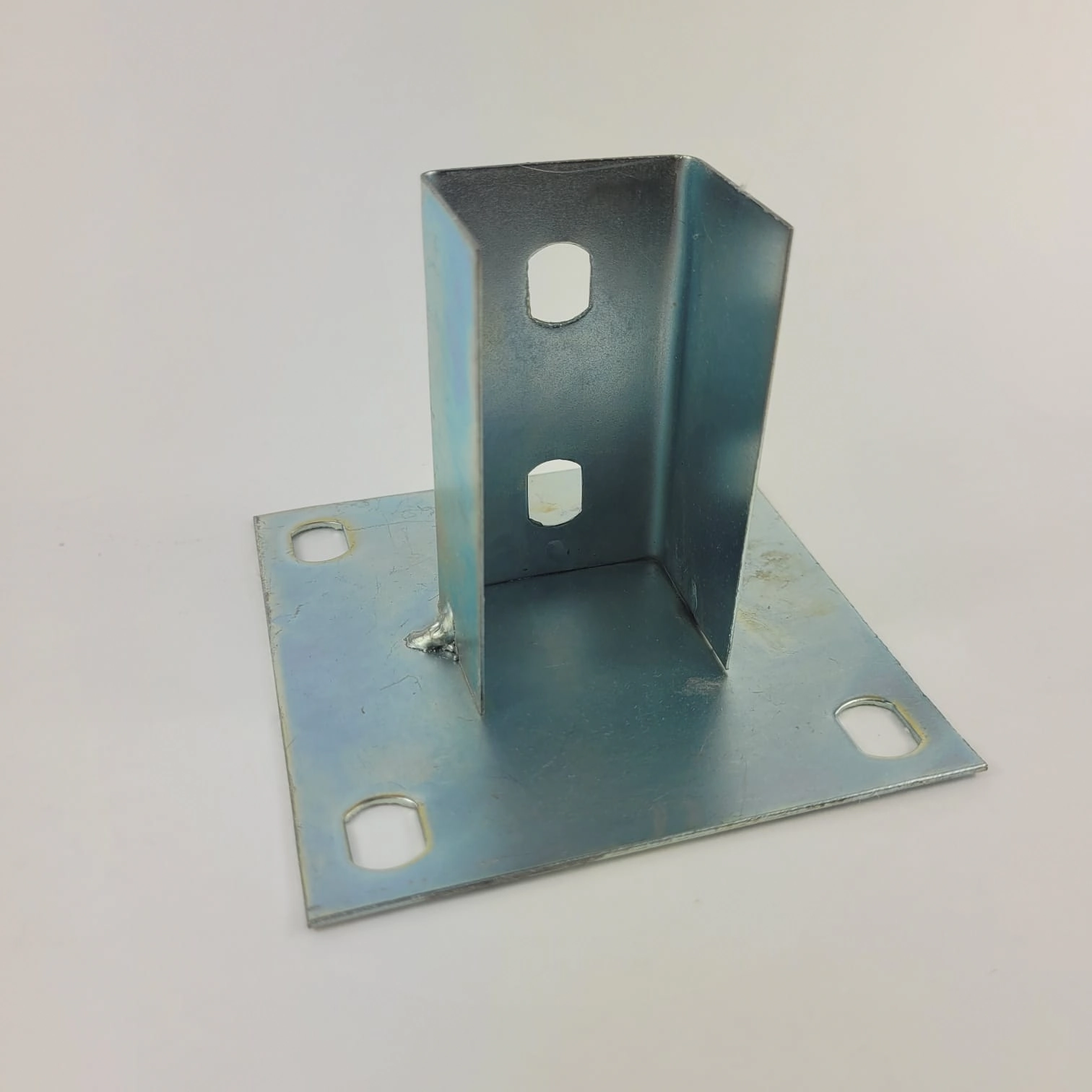 Sapata externa 4 furos perfilado 38x38mm aço Zincado Seb Brasil