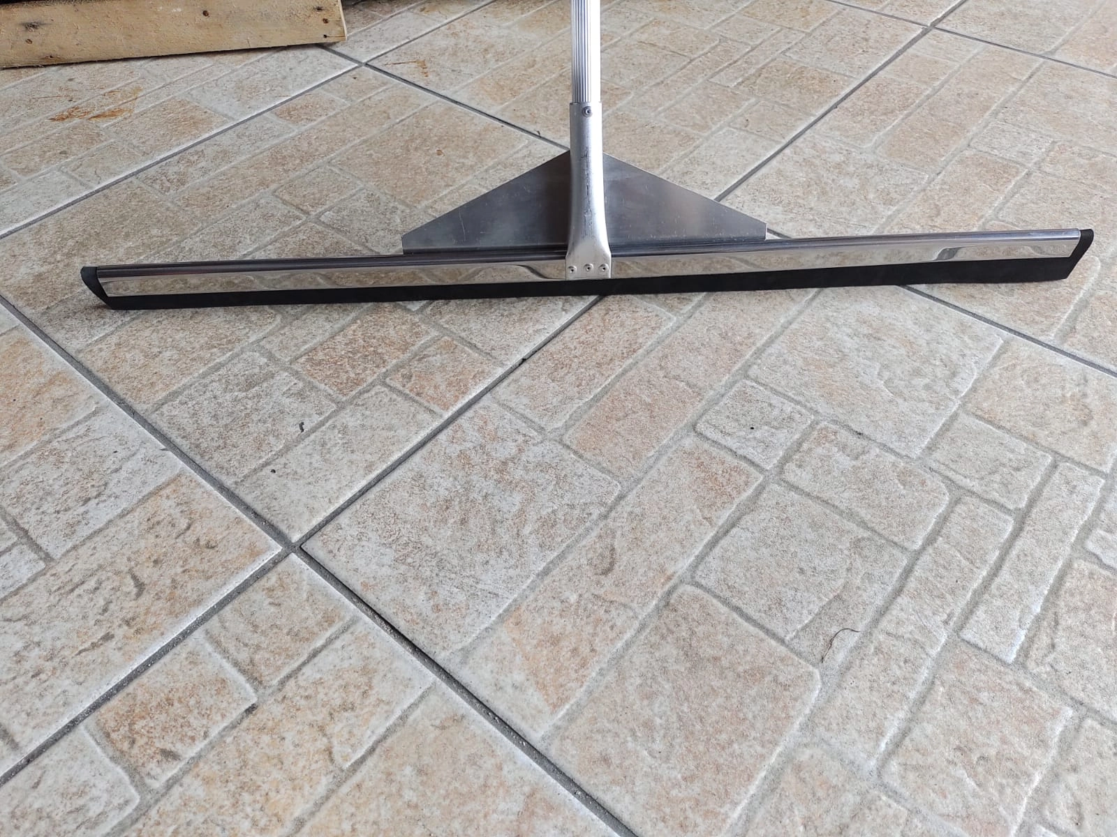 Rodo Rf Cabo Aluminio 60cm 7908612200371 Sq