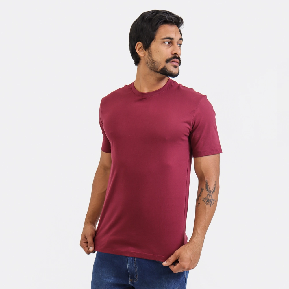 Camiseta Masculina Básica Lisa Cor Bordo Tamanho M