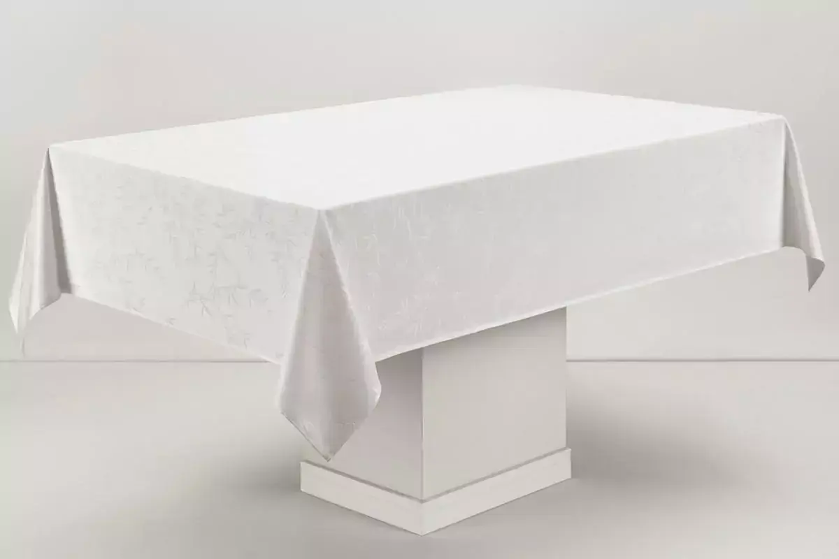 Toalha de Mesa Retangular Karsten Celebration Verissimo Branca 160x270