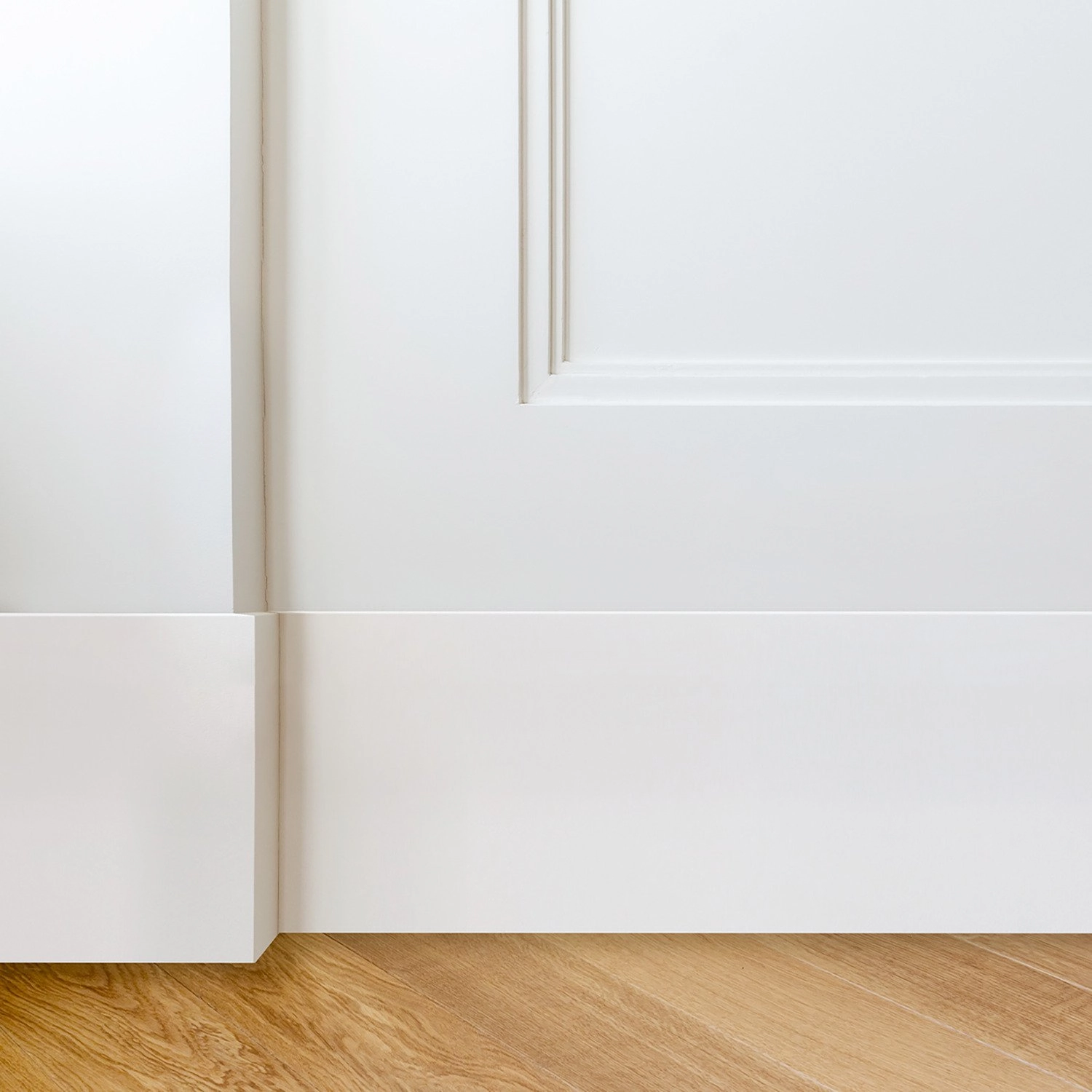 Rodapé De Poliestireno 15cmx15mmx2,40m Liso Nfr Branco