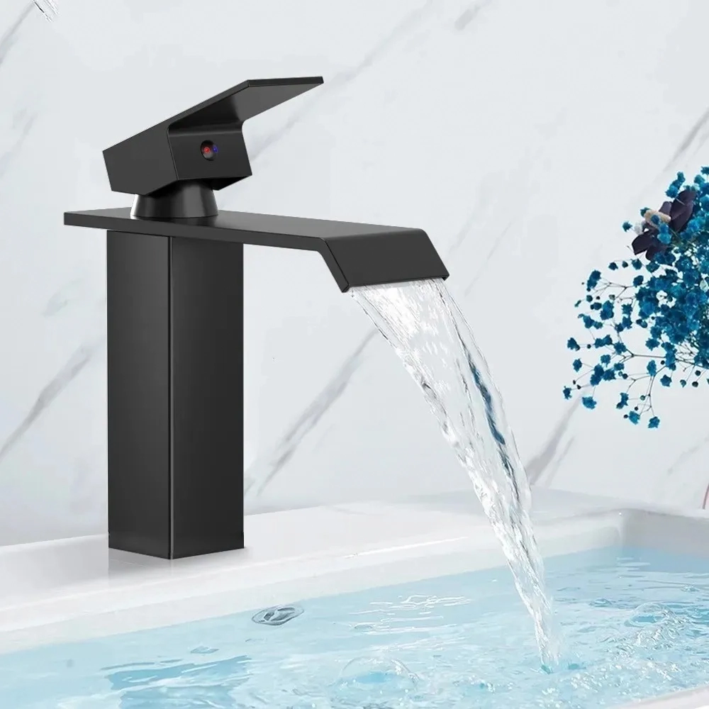 Torneira Cascata Banheiro Misturado Pia Baixa T6006 Preta